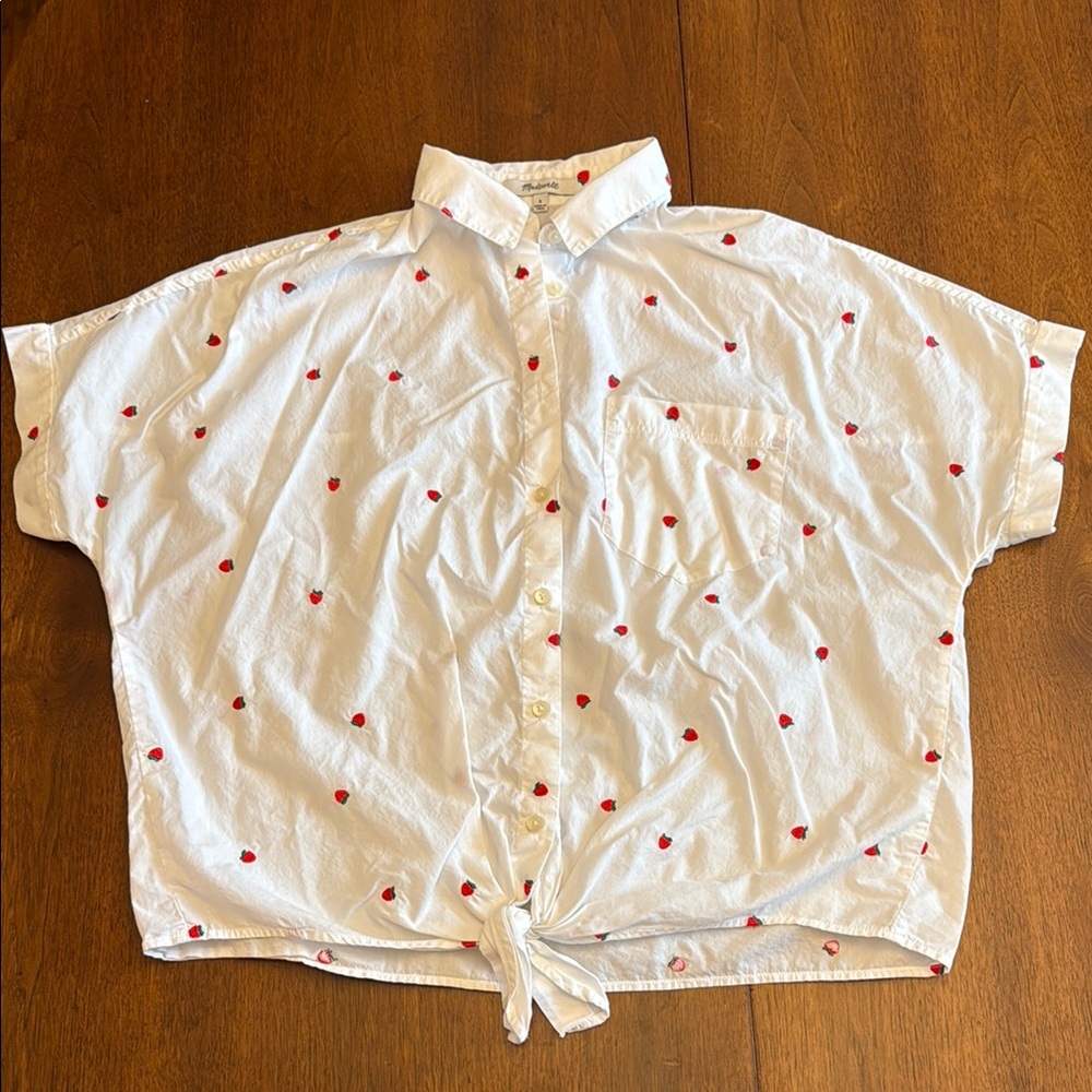 Madewell Strawberry top